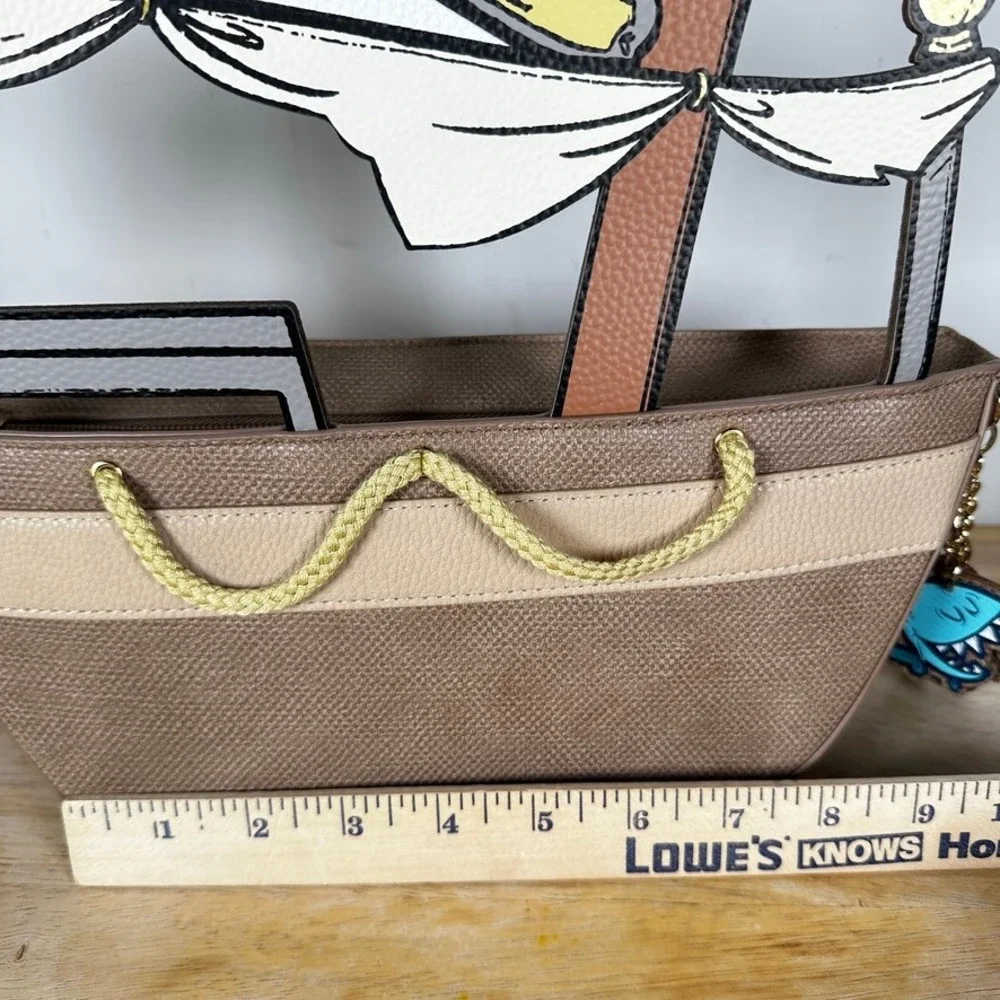 Danielle Nicole Disney Jungle Cruise Crossbody Bag Purse Brown Boat Skipper NWT - Picture 6 of 9